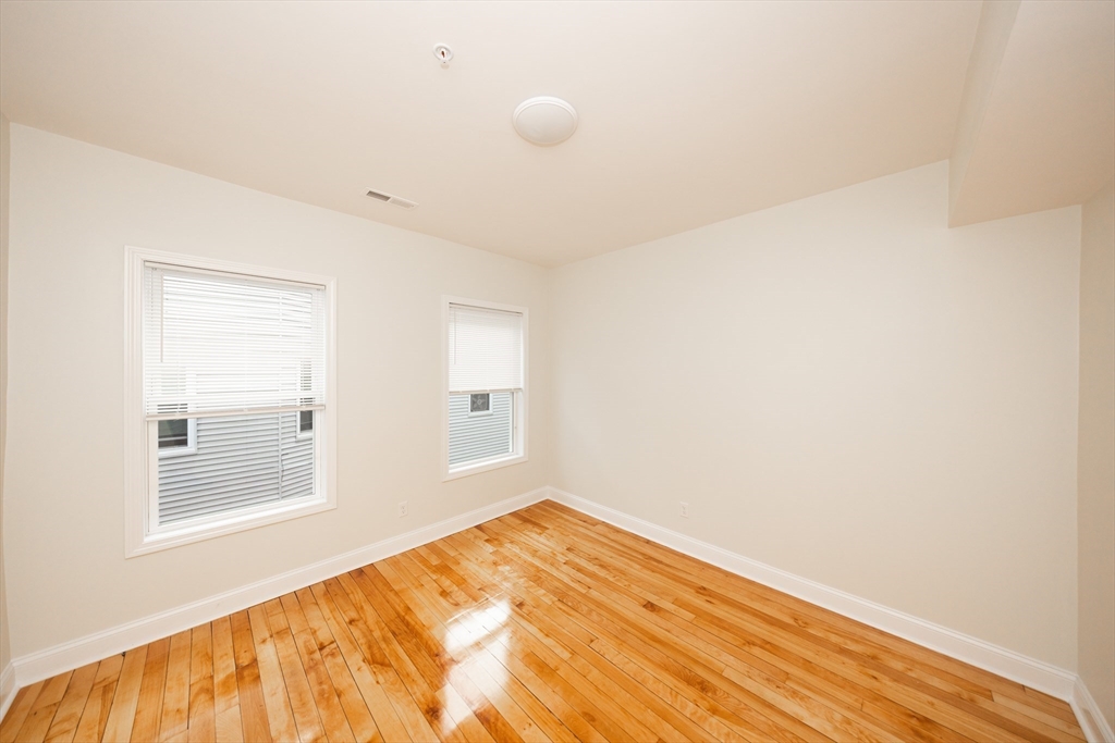 99 June Street, Unit 3 Worcester, MA 01602 - Photo 9 of 16