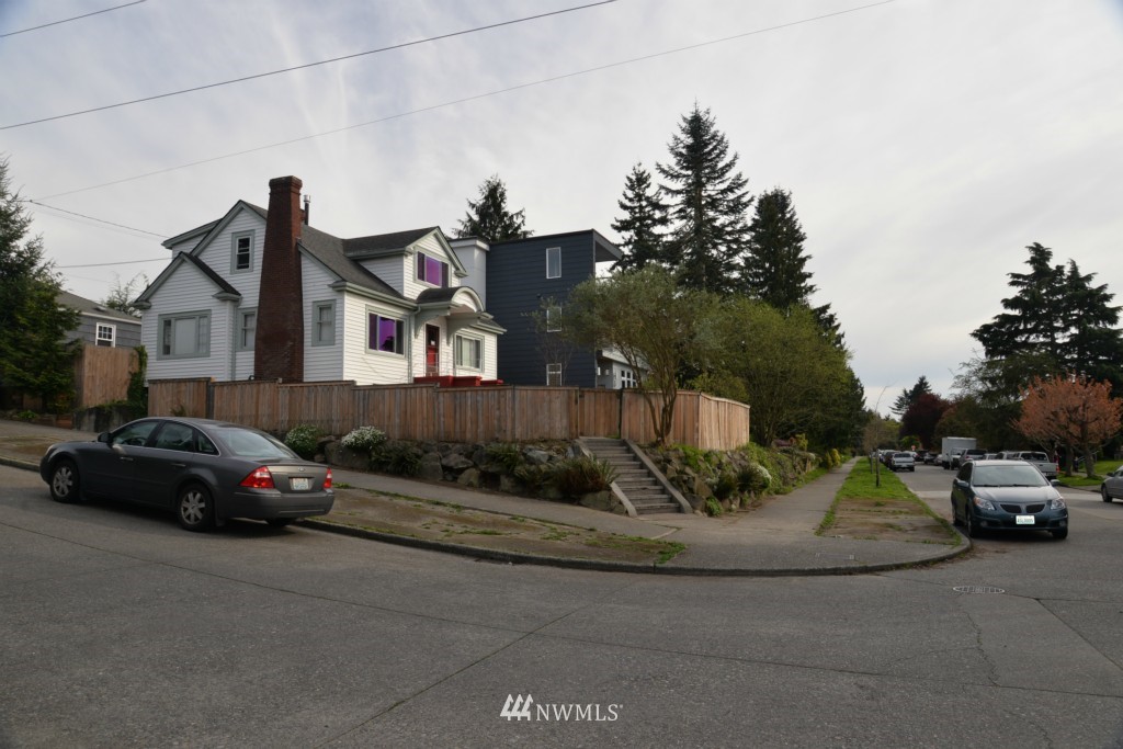 6002 44th Avenue Southwest Seattle, WA 98136 - Photo 2 of 21 Gallery Image 2
