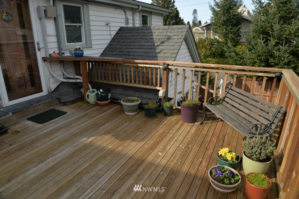 6002 44th Avenue Southwest Seattle, WA 98136 - Photo 19 of 21 Gallery Image 19