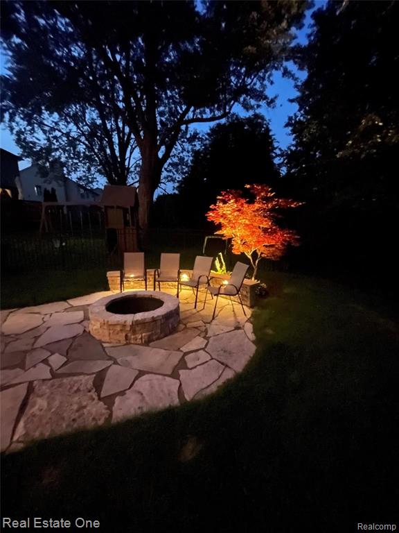 3453 Everett Drive Rochester Hills, MI 48307 - Photo 43 of 50