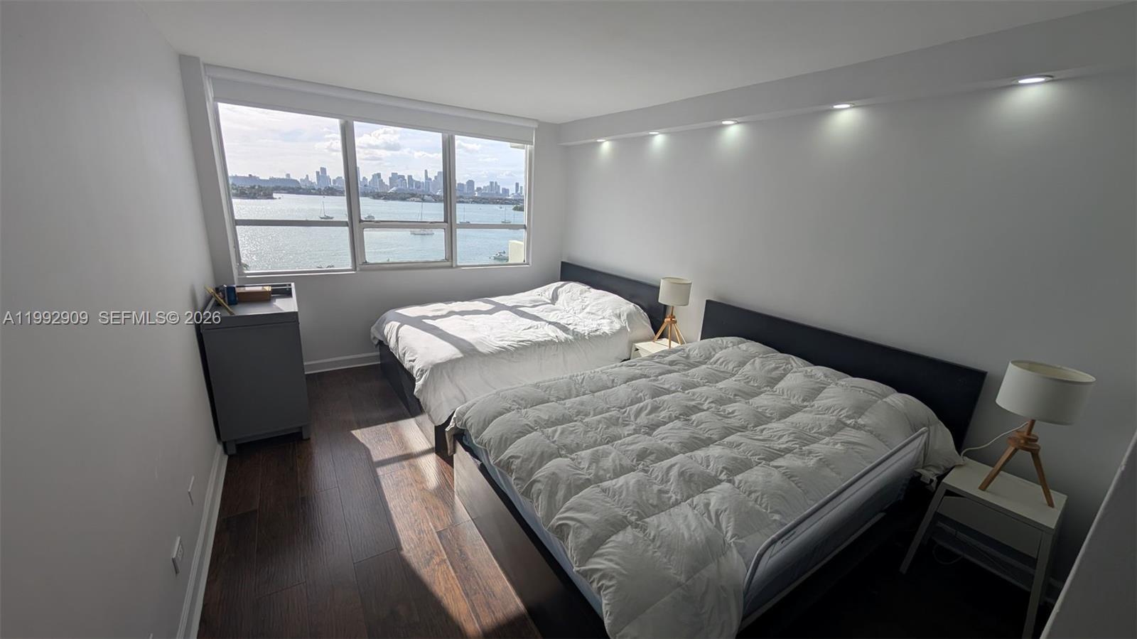 1500 Bay Road, Unit 822S Miami Beach, FL 33139 - Photo 13 of 30