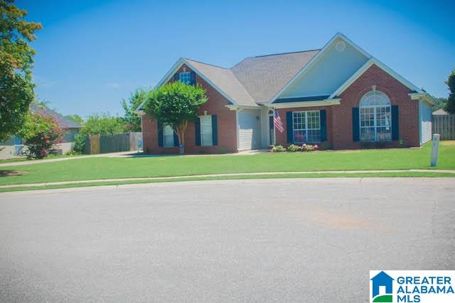 733 Barkley Circle Alabaster, AL 35007 - Photo 2 of 49