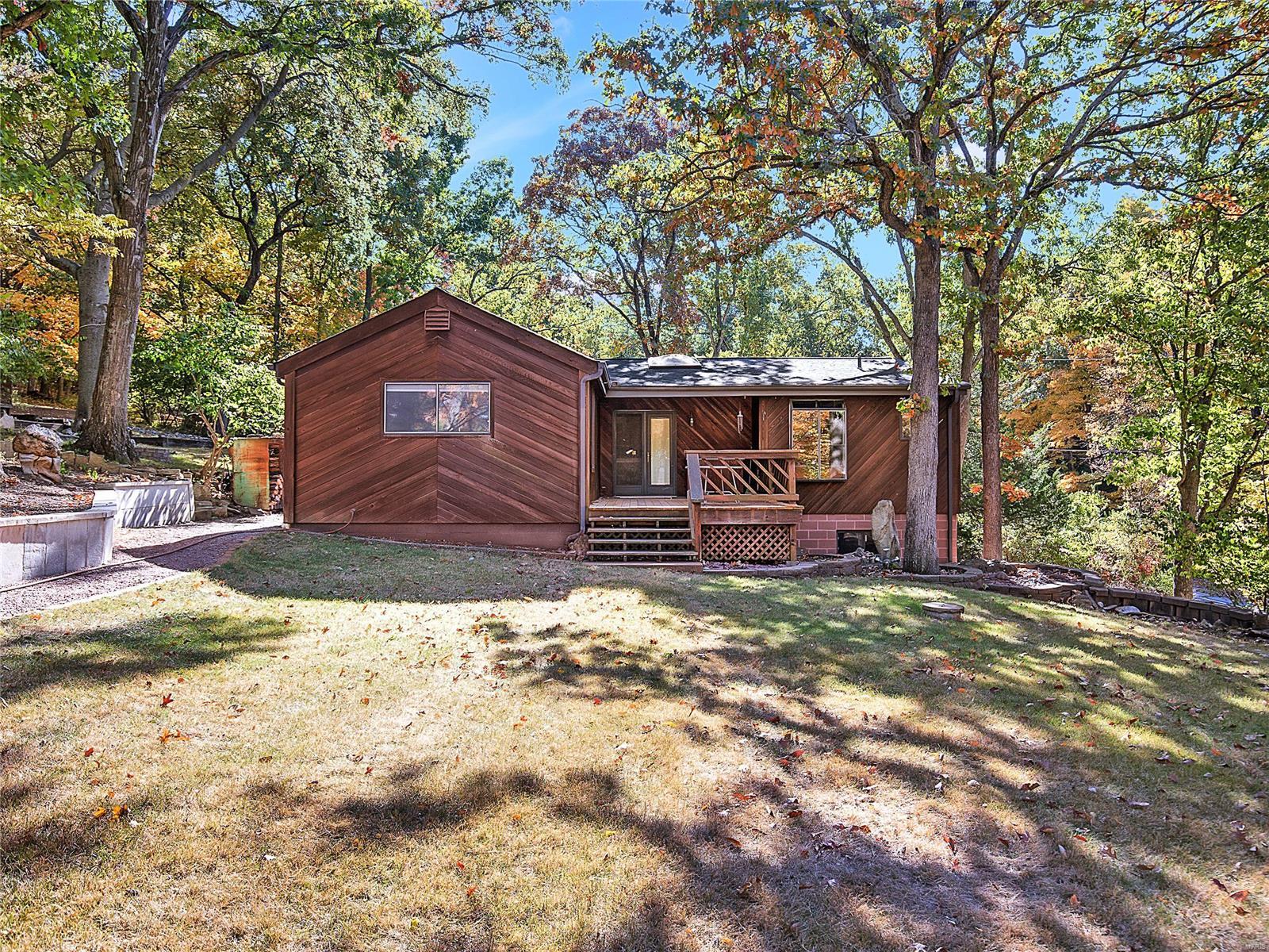 6250 Heintz Road St. Louis, MO 63129 - Photo 2 of 35 Gallery Image 2
