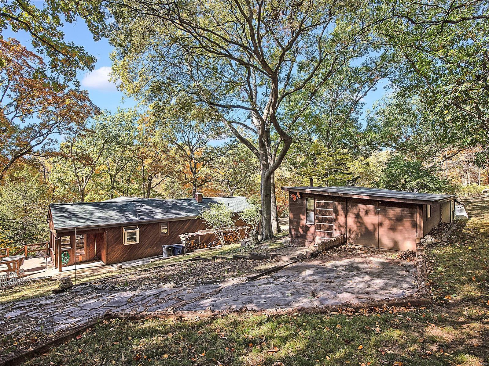 6250 Heintz Road St. Louis, MO 63129 - Photo 22 of 35 Gallery Image 22