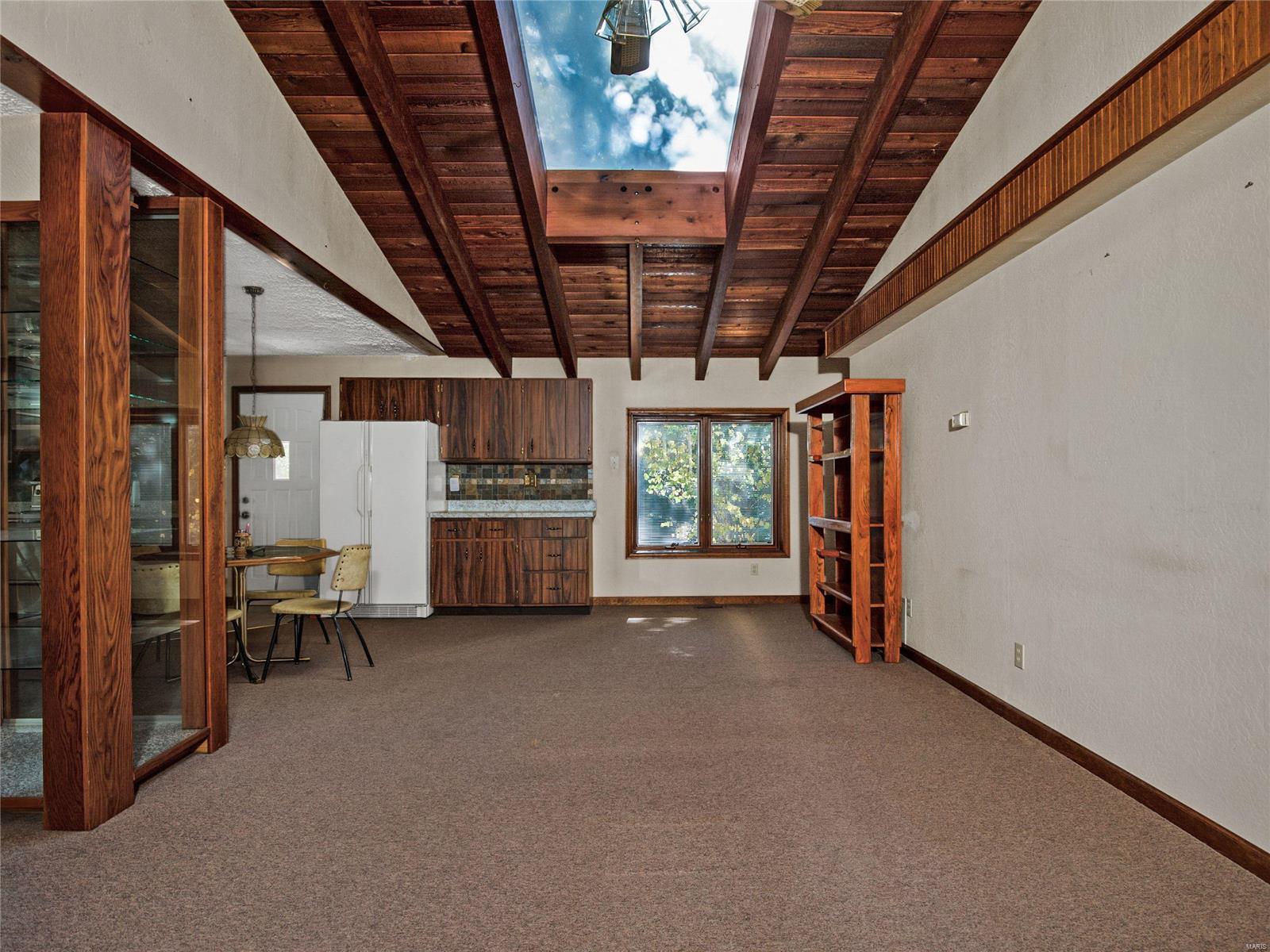 6250 Heintz Road St. Louis, MO 63129 - Photo 7 of 35 Gallery Image 7