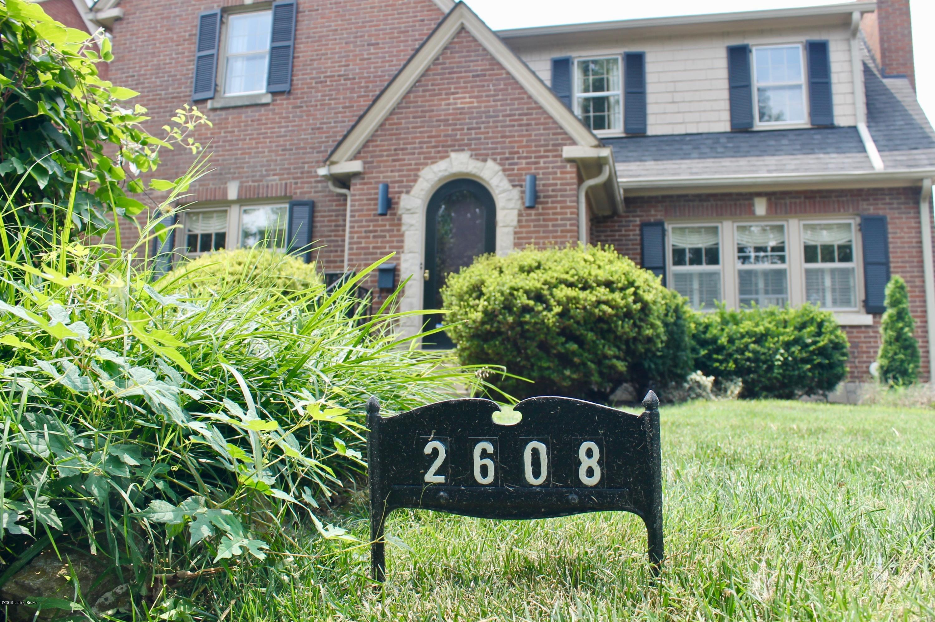 2608 Meadow Road Louisville, KY 40205 - Photo 3 of 55 IMG_0935