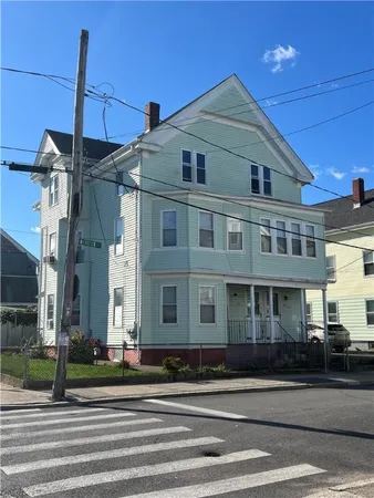 $1,500 | 34 Hancock Street, Unit 3, Pawtucket, RI 02860
