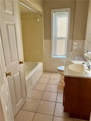 $1,500 | 34 Hancock Street, Unit 3, Pawtucket, RI 02860