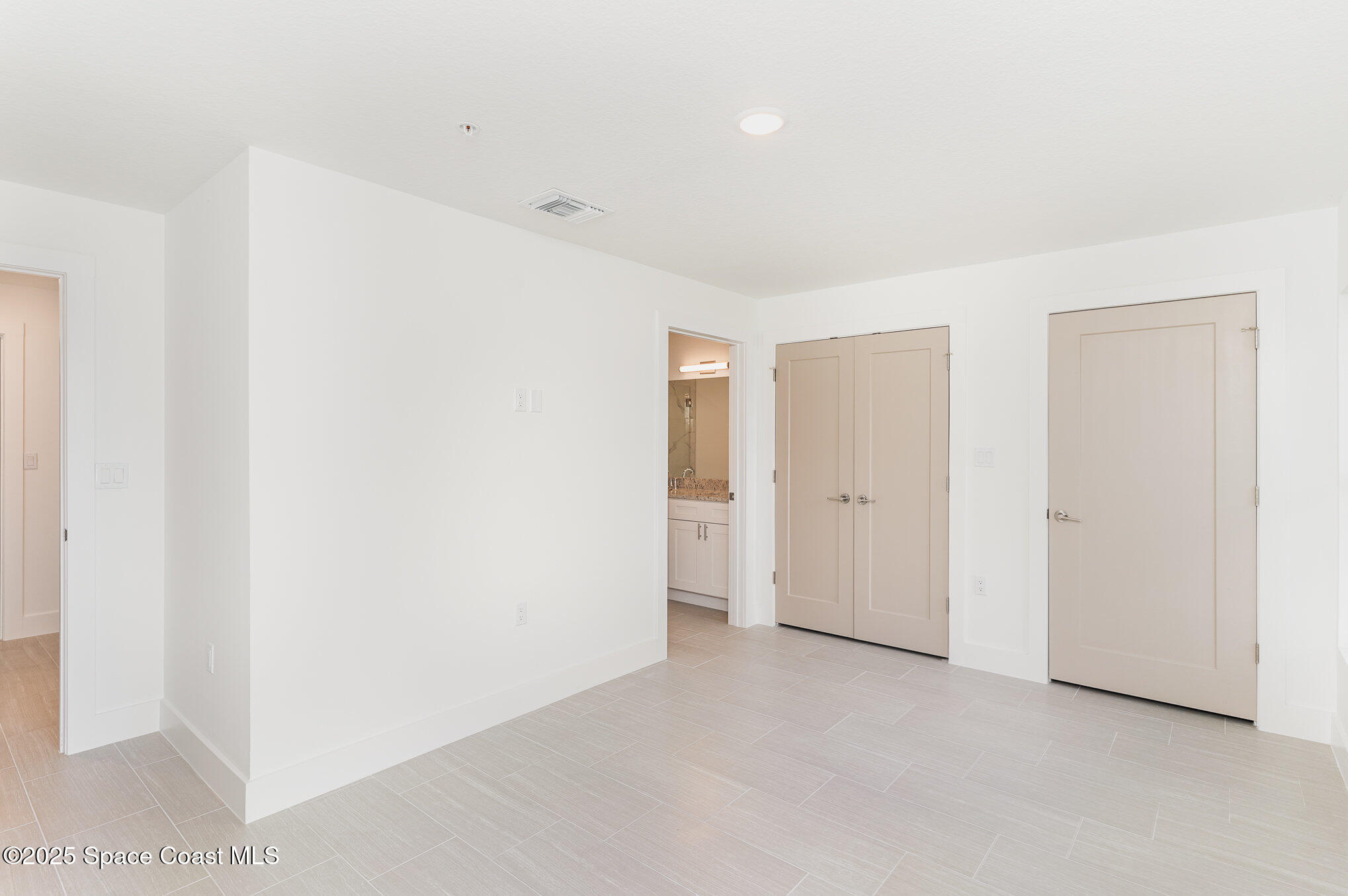 1605 Par Street Northeast, Unit 3104 Palm Bay, FL 32905 - Photo 21 of 34 a view of an empty room