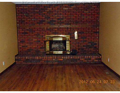 5429 Tanglewood Road Charleston, WV 25313 - Photo 2 of 16 Den/Family/Great Room.