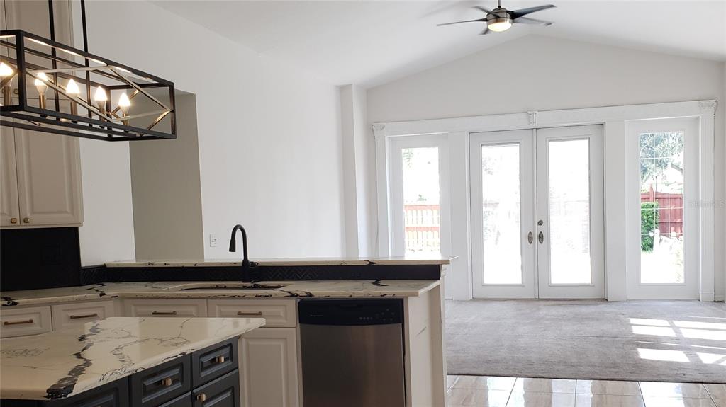 3011 Partridge Point Trail Valrico, FL 33596 - Photo 9 of 40 Gallery Image 9