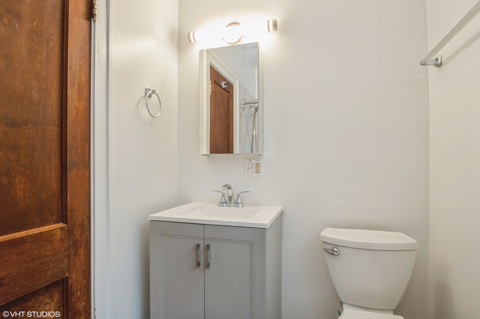 3806 West Irving Park Road, Unit 1 Chicago, IL 60618 - Photo 2 of 7