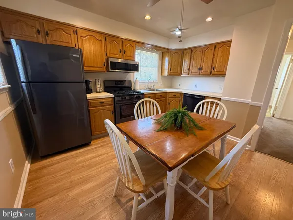 $400,000 | 9 Krueger Lane, Hamilton, NJ 08620