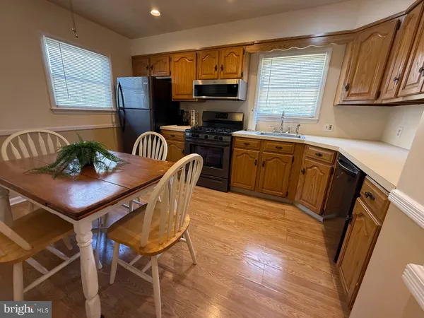 $400,000 | 9 Krueger Lane, Hamilton, NJ 08620