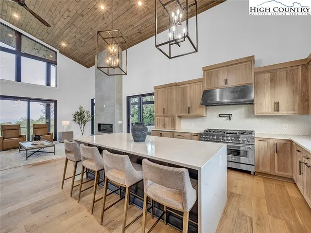 $2,875,000 | 45 Eagle Creek Trail, Banner Elk, NC 28604