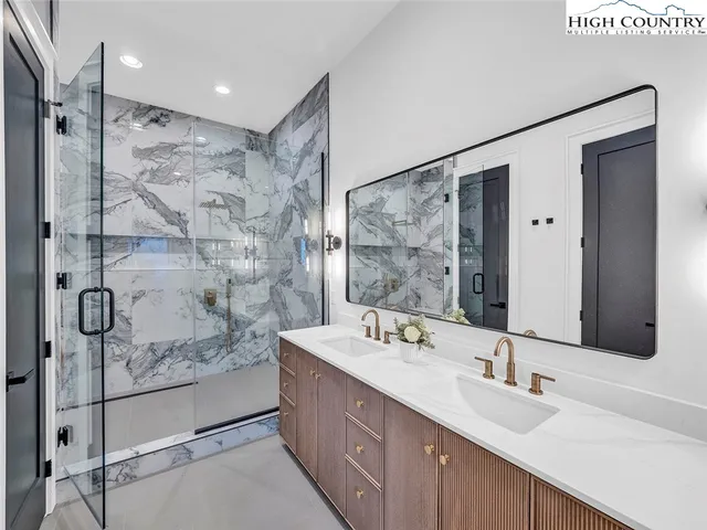 $2,875,000 | 45 Eagle Creek Trail, Banner Elk, NC 28604