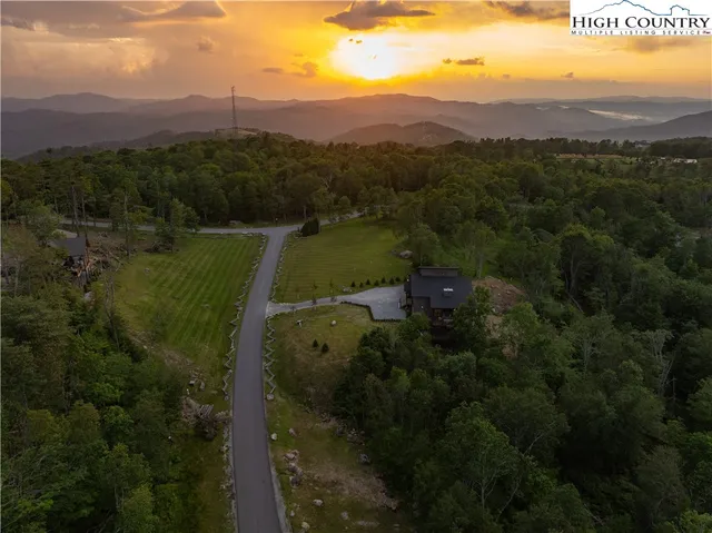 $2,875,000 | 45 Eagle Creek Trail, Banner Elk, NC 28604
