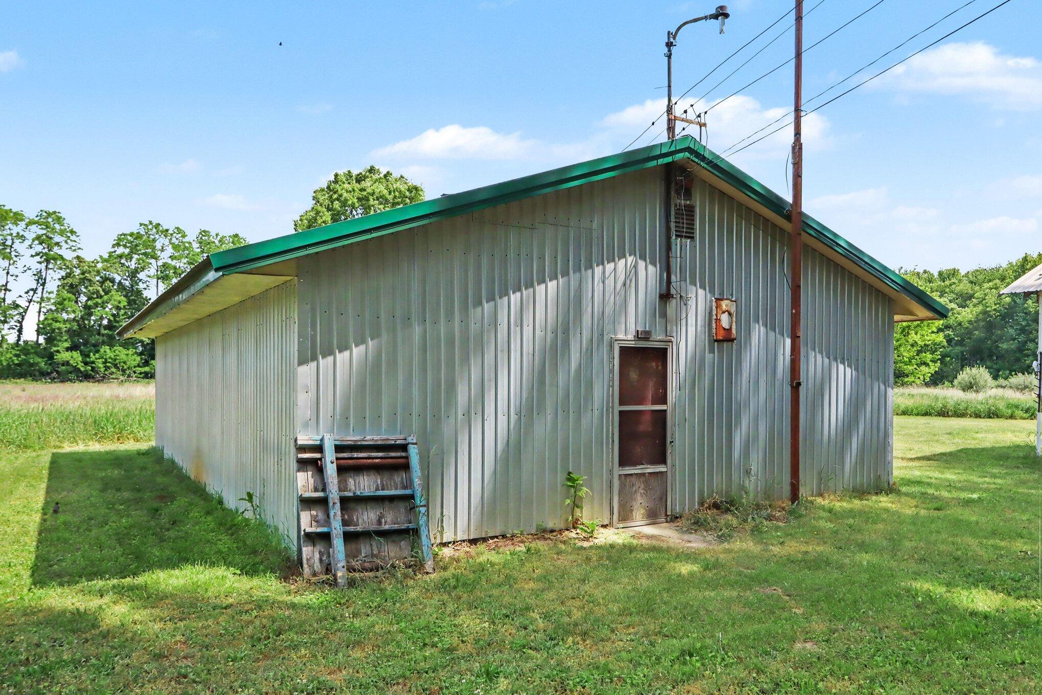 17650 Heimbach Road Three Rivers, MI 49093 - Photo 11 of 39 023_file_7521