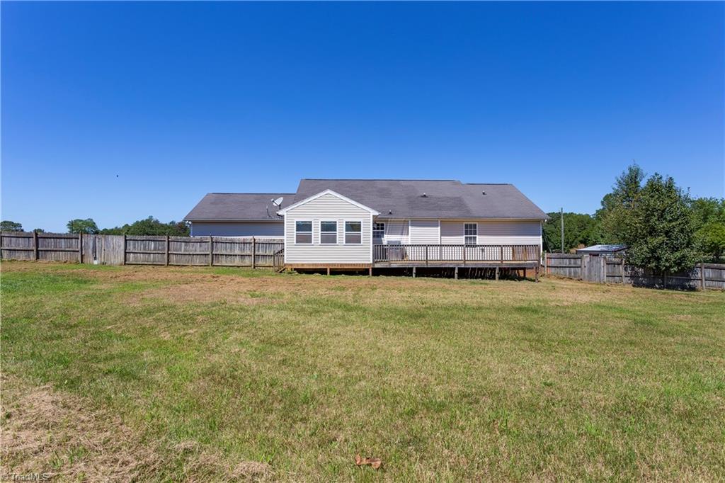7949 Lester Road Stokesdale, NC 27357 - Photo 4 of 23 Gallery Image 4