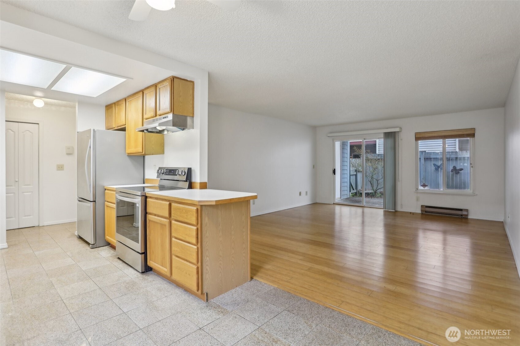 8823 Holly Drive, Unit G102 Everett, WA 98208 - Photo 6 of 25