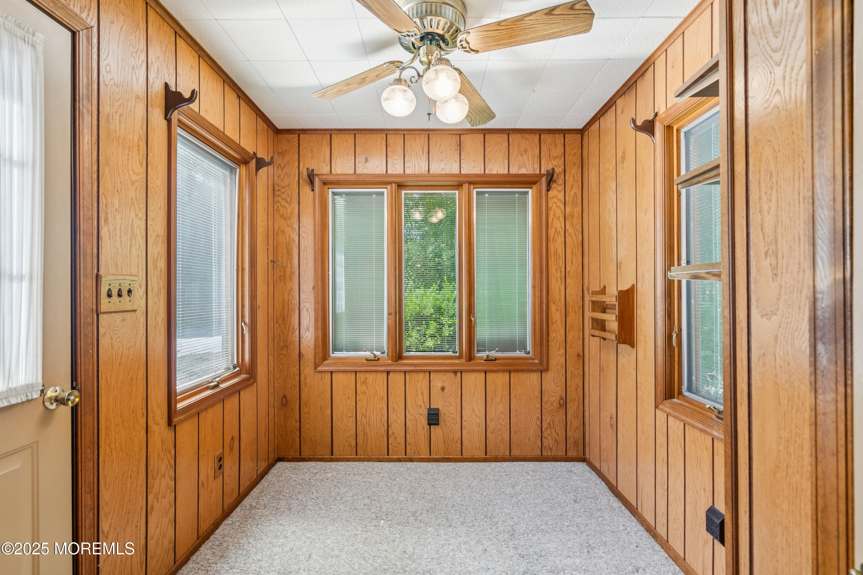 12 Candlewick Way Colts Neck, NJ 07722 - Photo 11 of 32 11
