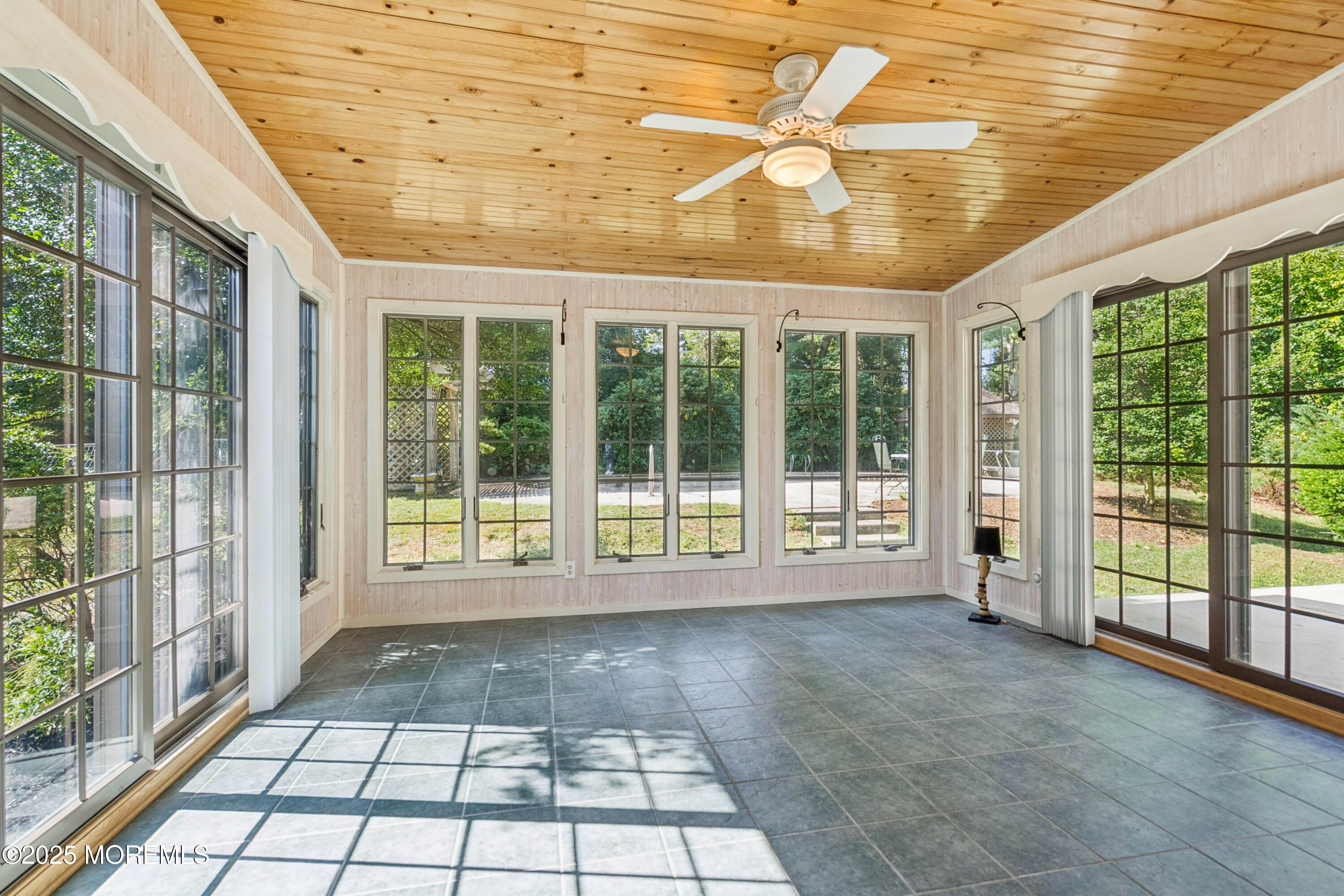 12 Candlewick Way Colts Neck, NJ 07722 - Photo 18 of 32 13