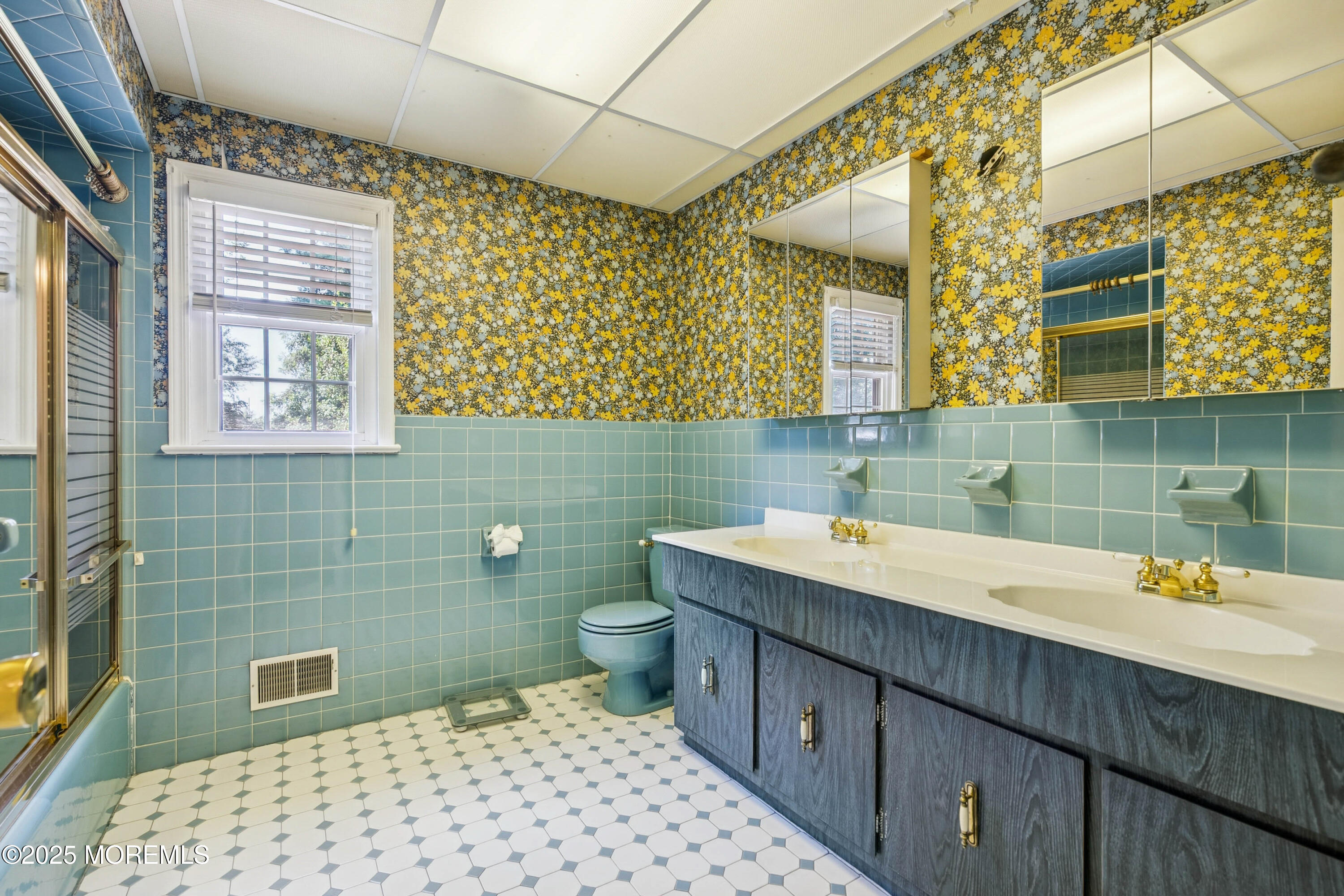 12 Candlewick Way Colts Neck, NJ 07722 - Photo 22 of 32 21