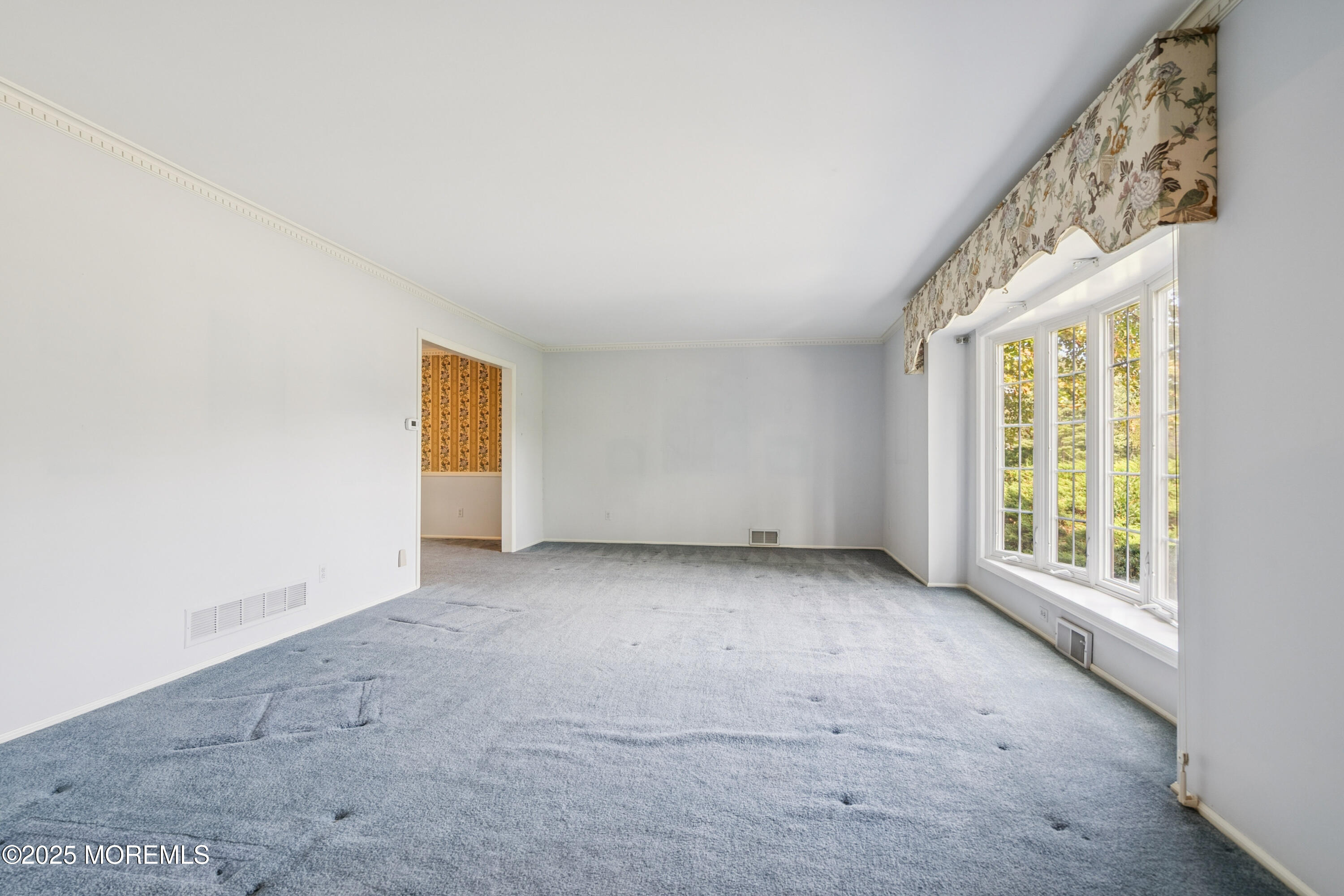 12 Candlewick Way Colts Neck, NJ 07722 - Photo 6 of 32 4