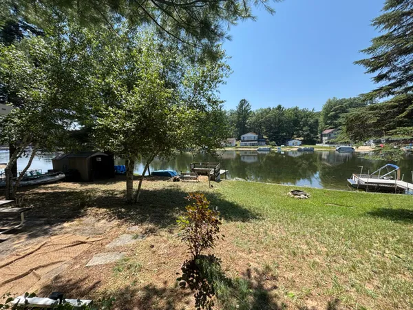 $165,000 | 951 Lake Drive, Harrison, MI 48625