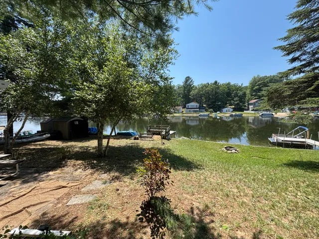 $165,000 | 951 Lake Drive, Harrison, MI 48625