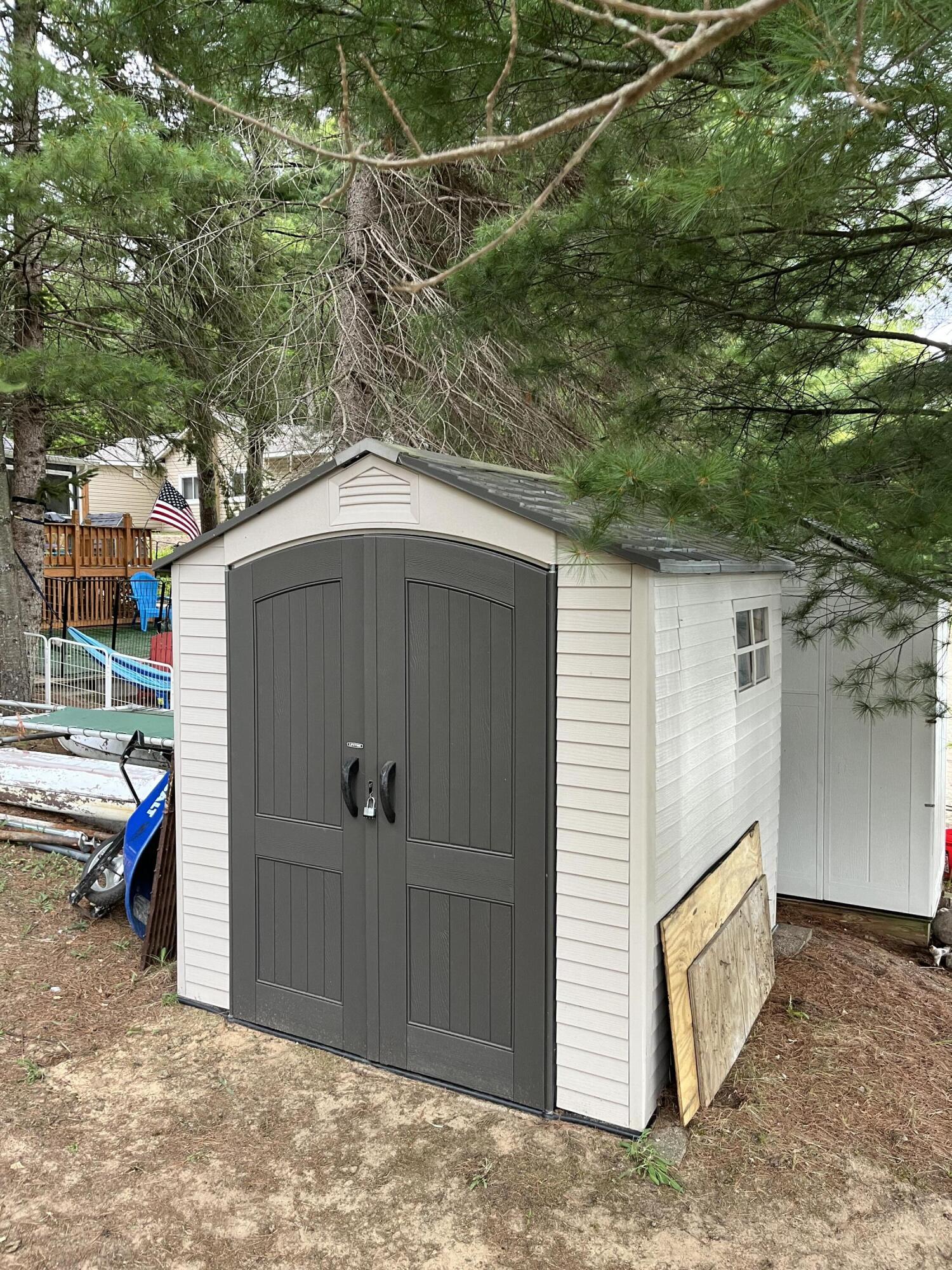 951 Lake Drive Harrison, MI 48625 - Photo 20 of 34 (Upload-from-mobile-1757339581)IMG_3734