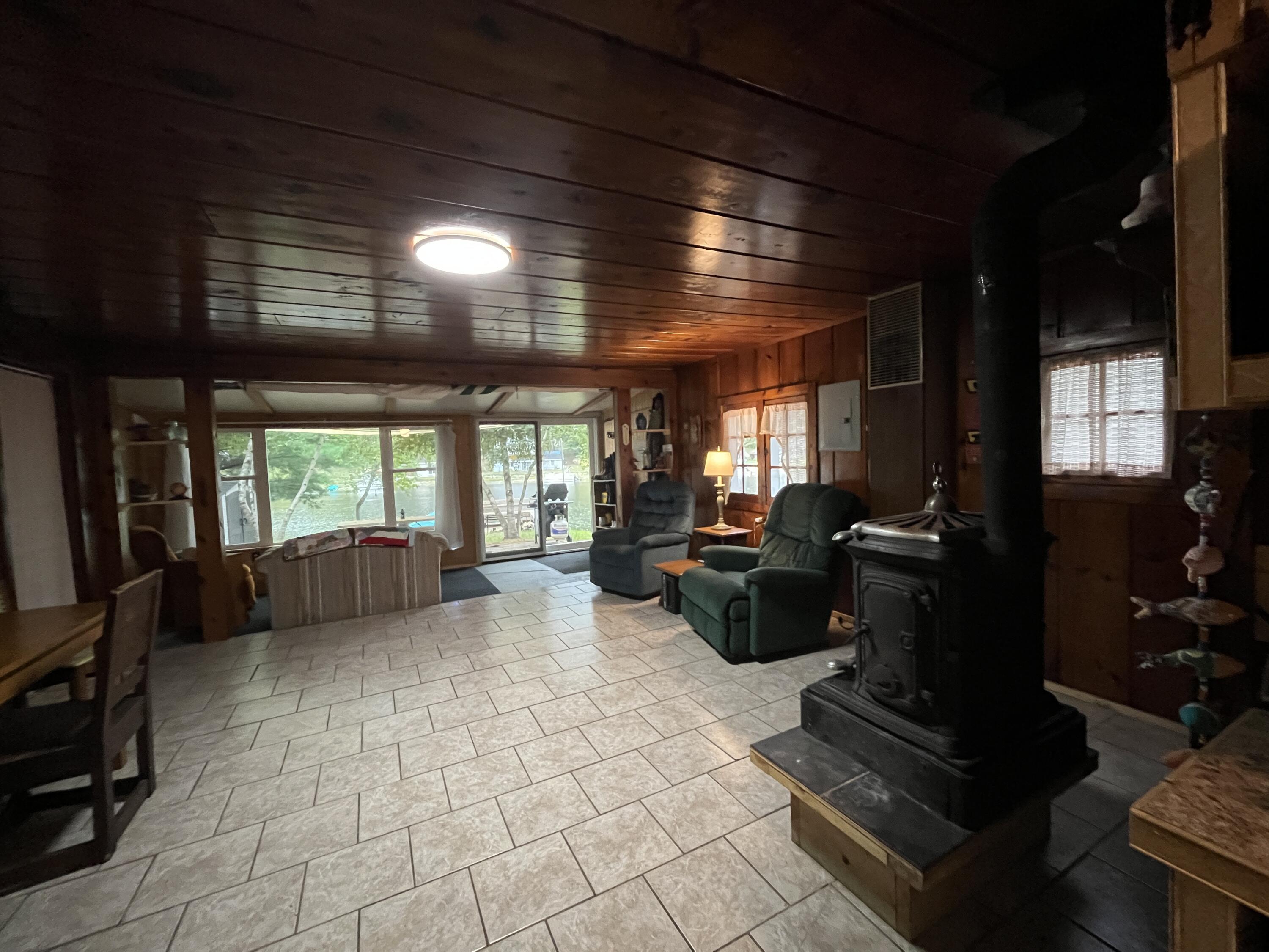 951 Lake Drive Harrison, MI 48625 - Photo 24 of 34 IMG_3959