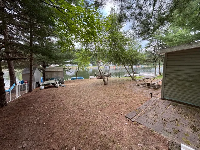 $165,000 | 951 Lake Drive, Harrison, MI 48625