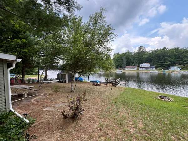 $165,000 | 951 Lake Drive, Harrison, MI 48625