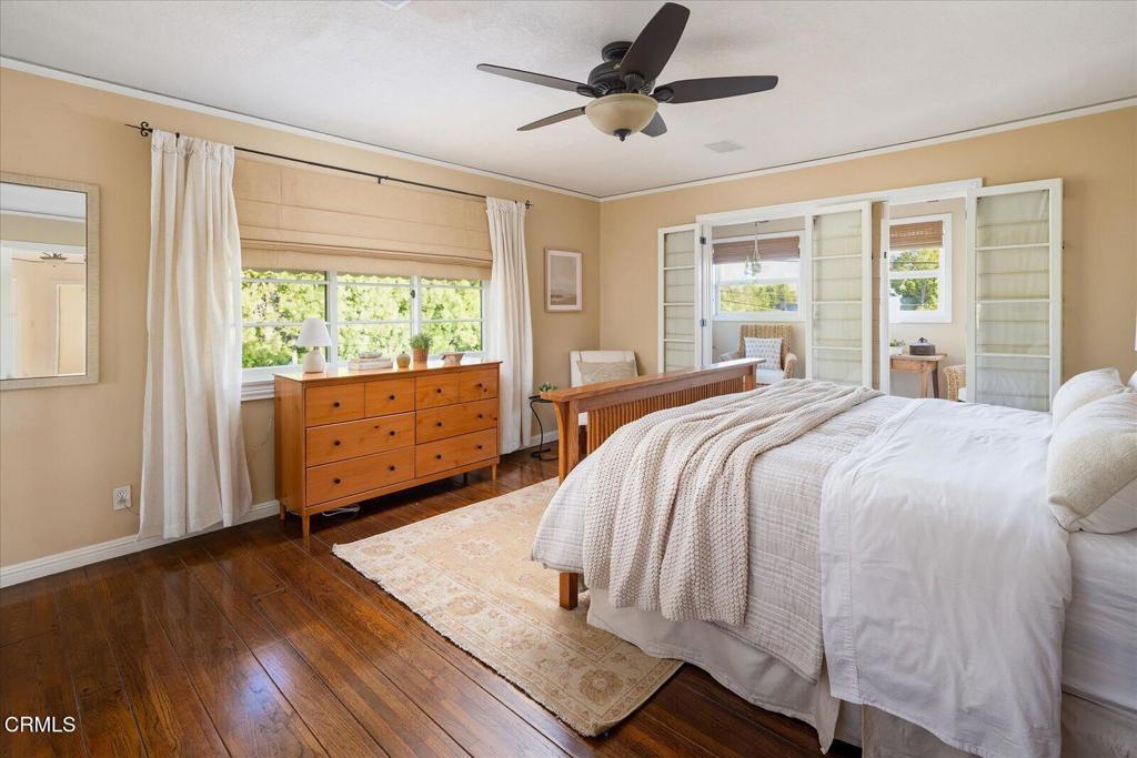 752 Glenview Road Glendale, CA 91202 - Photo 48 of 64 57-Primary Bedroom