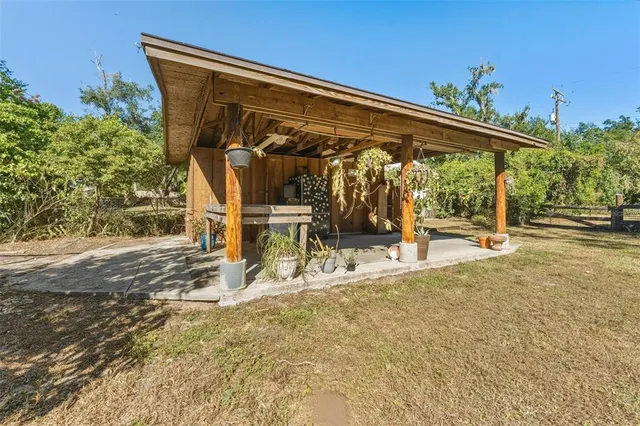 $329,900 | 906 Stanberry Drive, Brandon, FL 33511