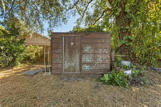 $329,900 | 906 Stanberry Drive, Brandon, FL 33511