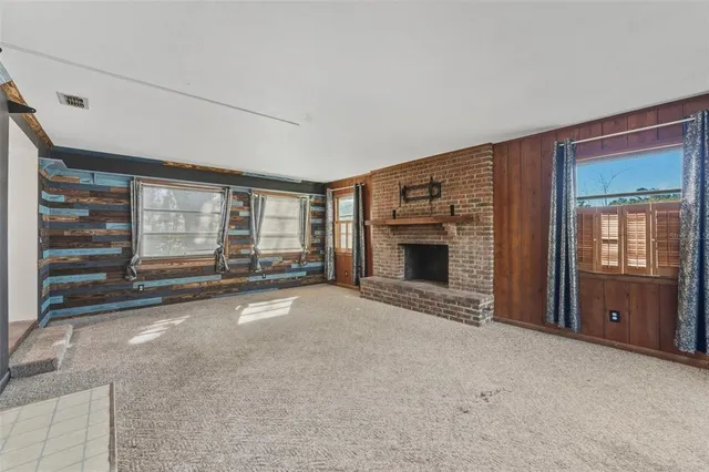 $329,900 | 906 Stanberry Drive, Brandon, FL 33511