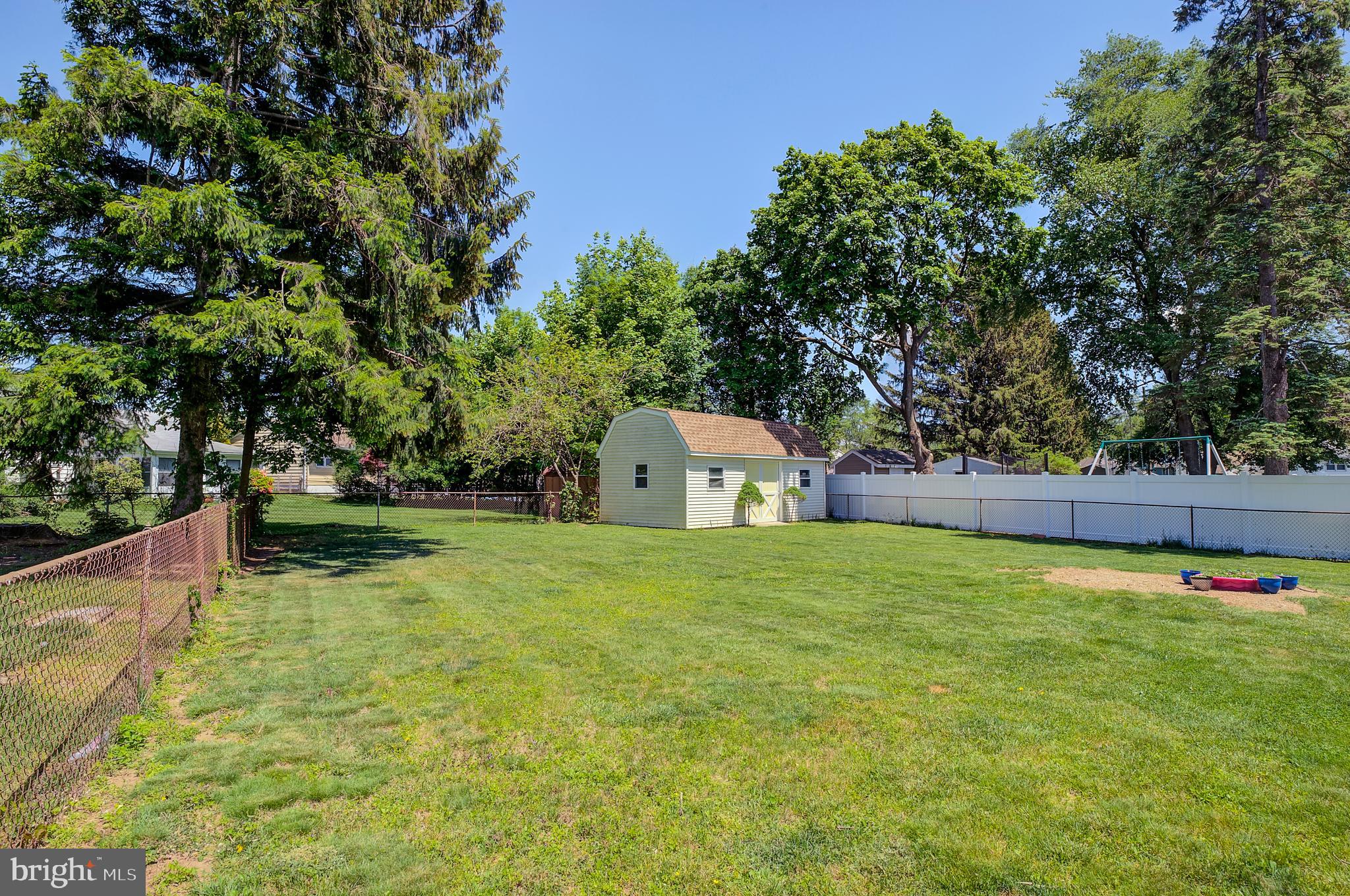 71 Valley View Road Hamilton, NJ 08620 - Photo 23 of 32