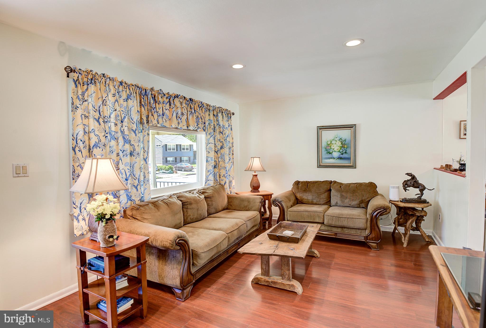 71 Valley View Road Hamilton, NJ 08620 - Photo 7 of 32