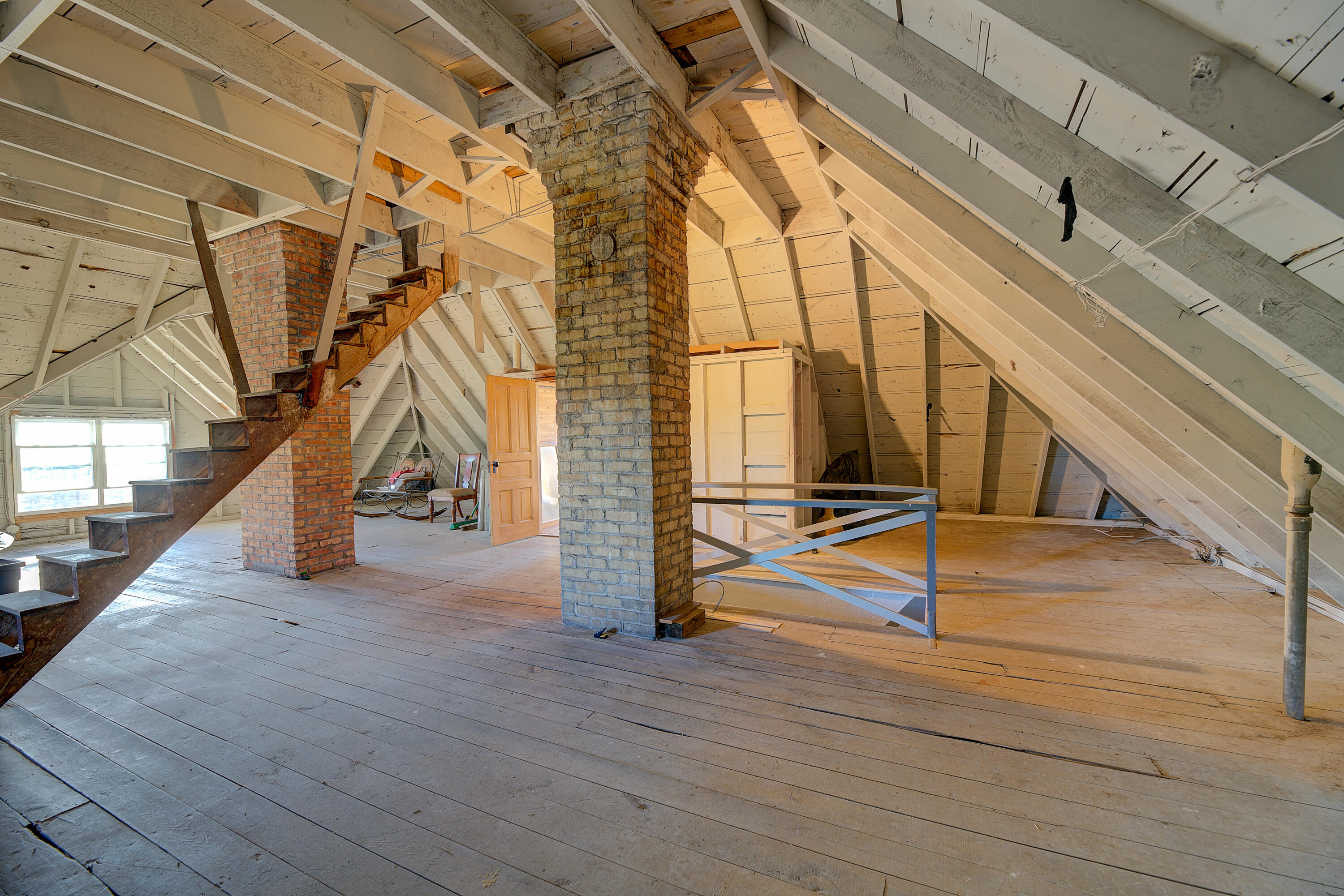 18 Highway 18 Delafield, WI 53018 - Photo 60 of 111 Attic Storage Pic 1