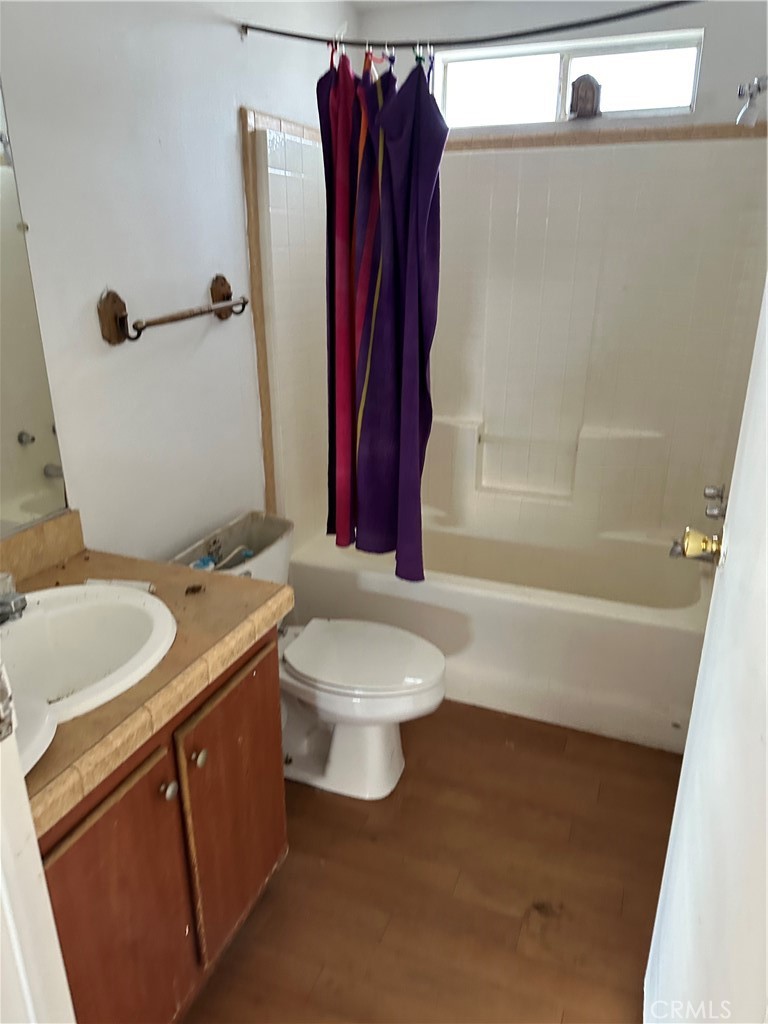 43043 Ardia Road Hemet, CA 92544 - Photo 40 of 53 Bathroom 2.