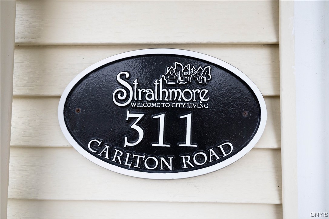 311 Carlton Road Syracuse, NY 13207 - Photo 2 of 27