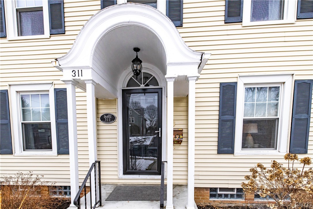 311 Carlton Road Syracuse, NY 13207 - Photo 4 of 27 FRONT DOOR