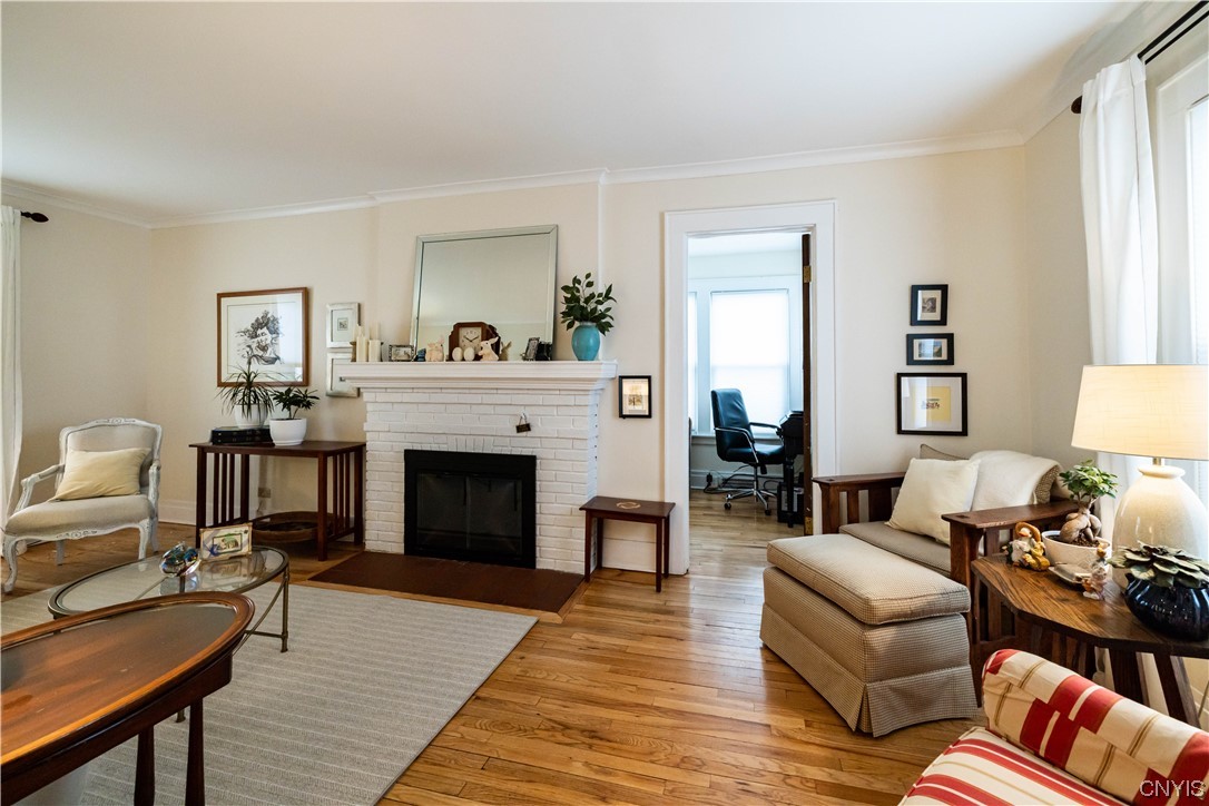 311 Carlton Road Syracuse, NY 13207 - Photo 9 of 27