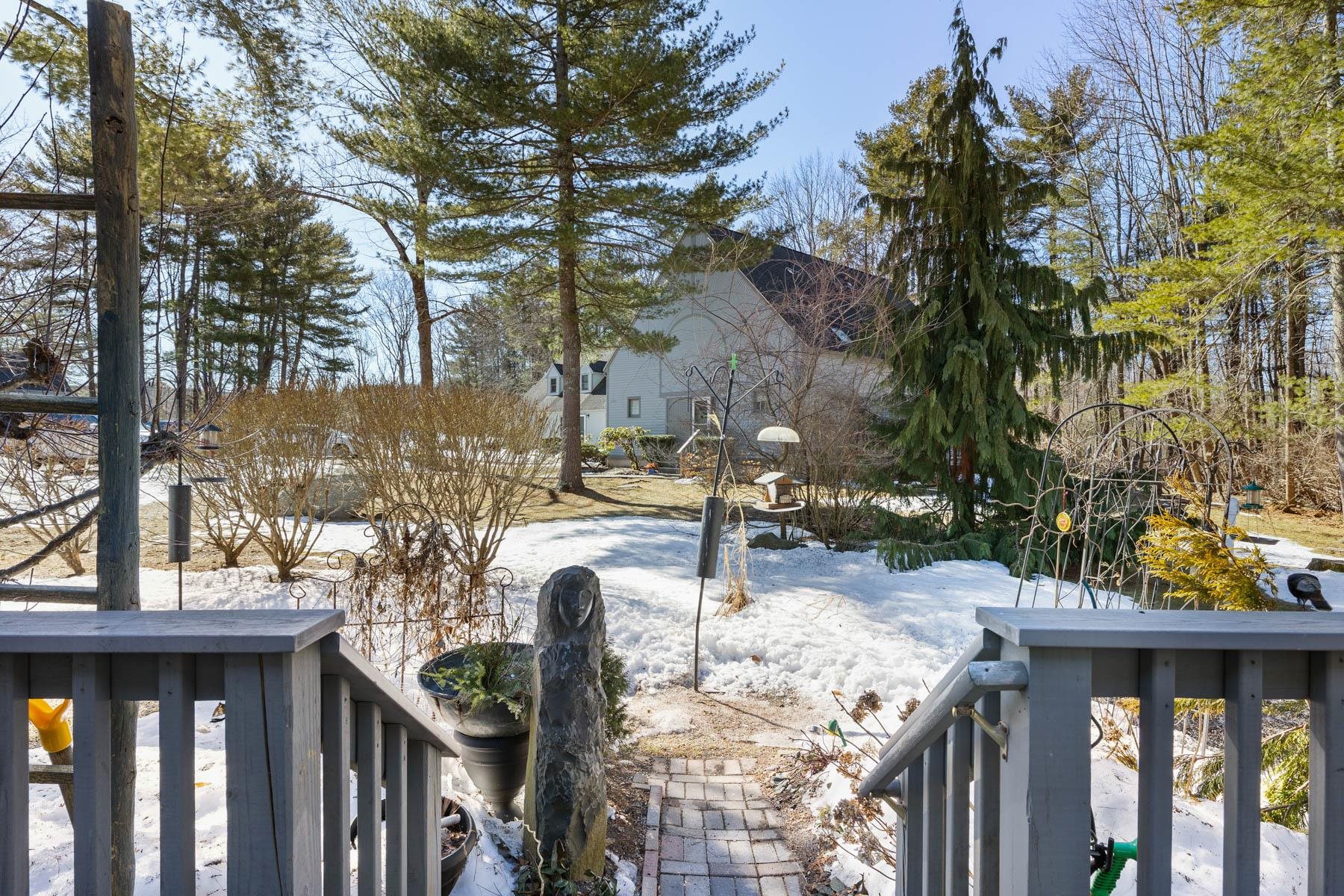 5 Glengarry Drive, Unit 5 Stratham, NH 03885 - Photo 25 of 33