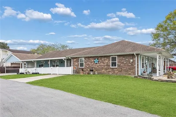 $259,900 | 1401 Avenue C, Marrero, LA 70072