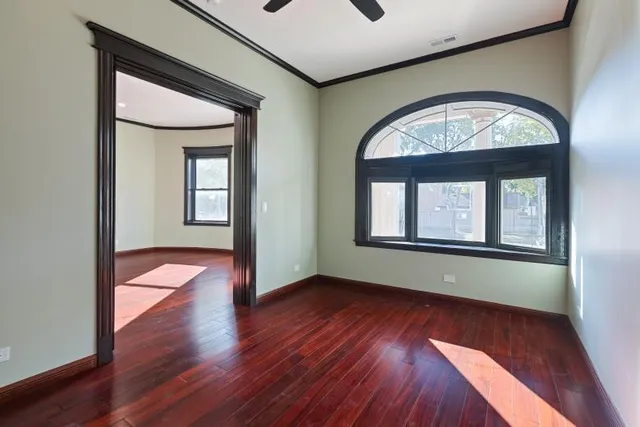 $475,000 | 444 East 48th Street, Unit 1W, Chicago, IL 60615