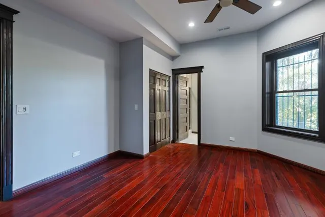 $475,000 | 444 East 48th Street, Unit 1W, Chicago, IL 60615