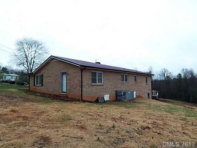 867 Butler Mill Road Harmony, NC 28634 - Photo 3 of 16 Gallery Image 3